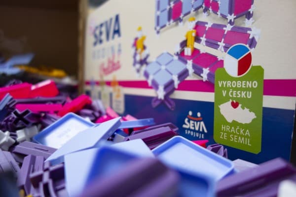Stavebnice SEVA RODINA Veliká 915 ks - náhled 4