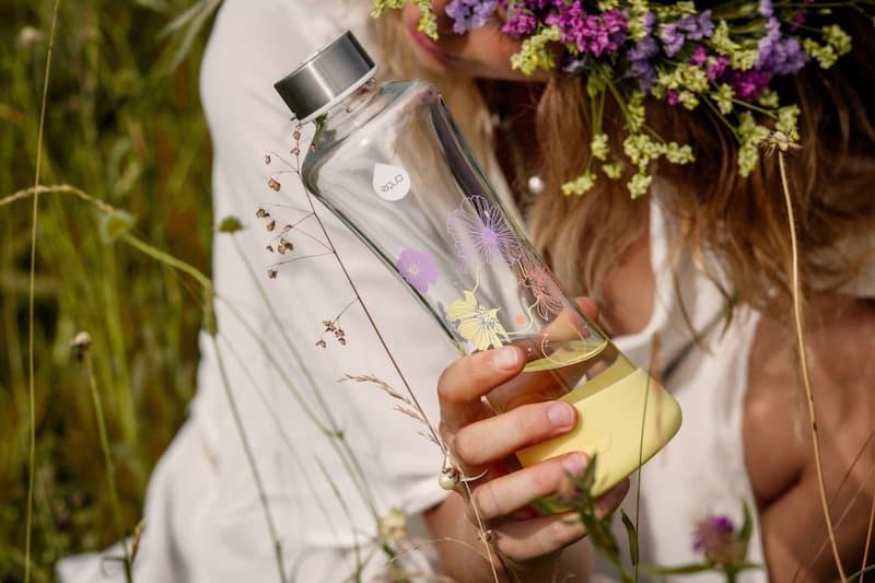 Láhev na pití Equa Squeeze Flowerhead Daisy 550 ml - náhled 5