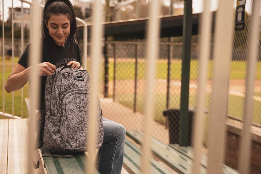 Batoh DAKINE CAMPUS PREMIUM 28L SUNSET BLOOM - náhled 2