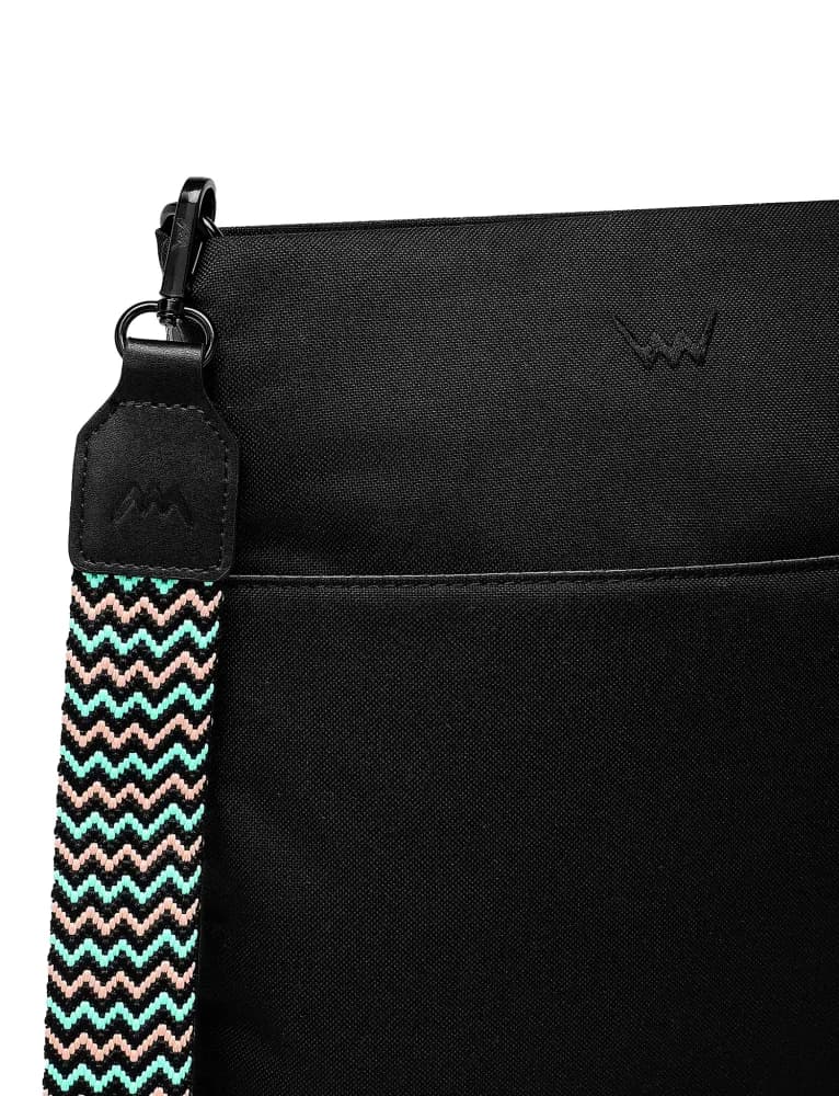 Vuch crossbody kabelka Smokie Resistant Black - náhled 3
