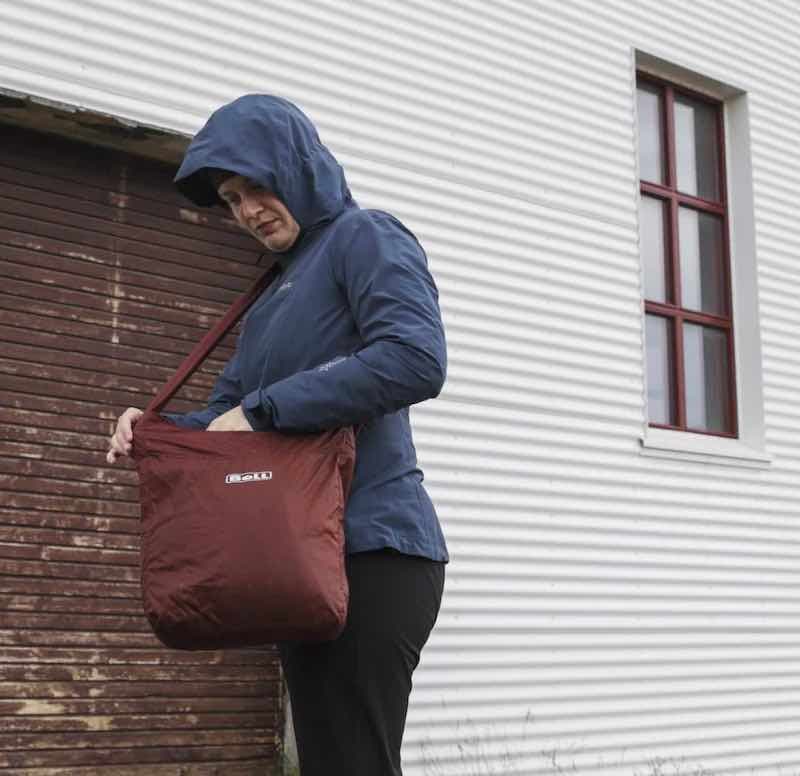 Boll Nákupní crossbody taška ULTRLGHT Slingbag zelená - náhled 2